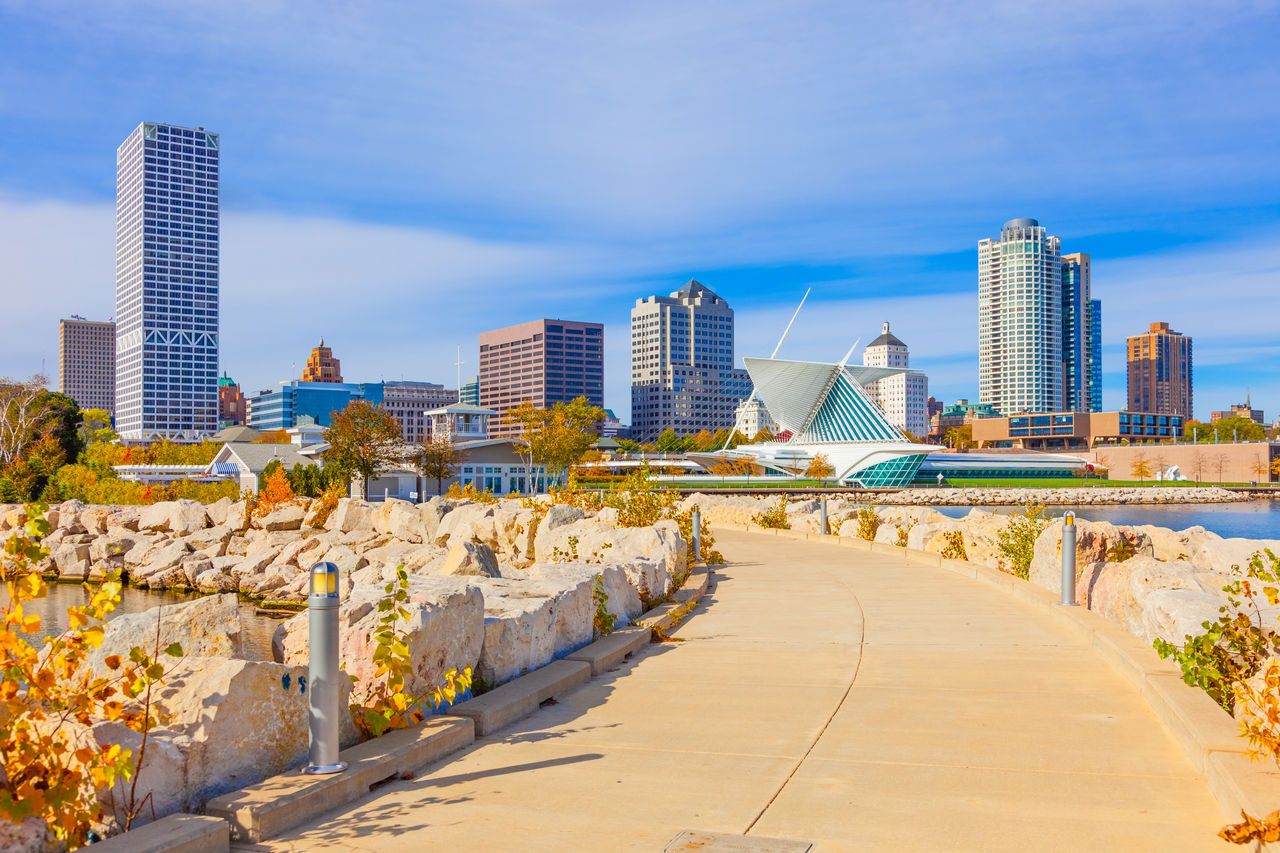 Image of the Milwaukee Skyline on the shoreline of Lake Michigan.